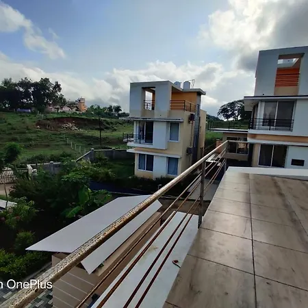 Royal Meadows - Igatpuri Bungalow C-3